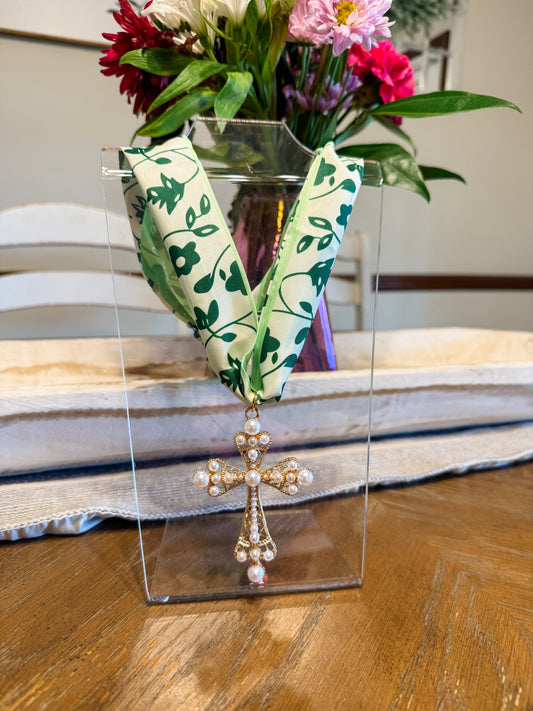 Linda Scarf Necklace