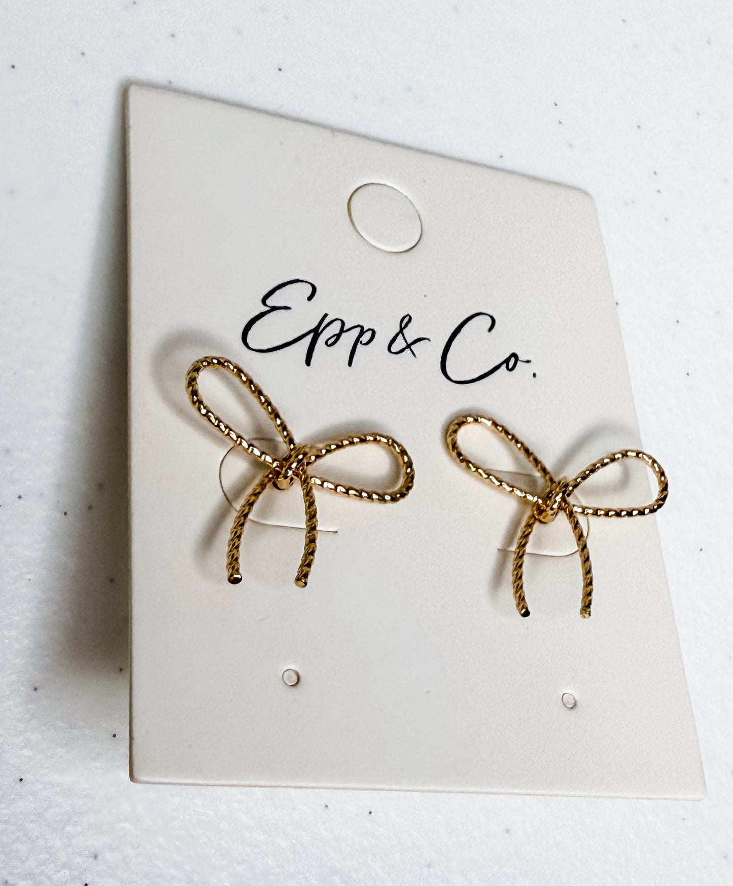 Simple Bow Studs