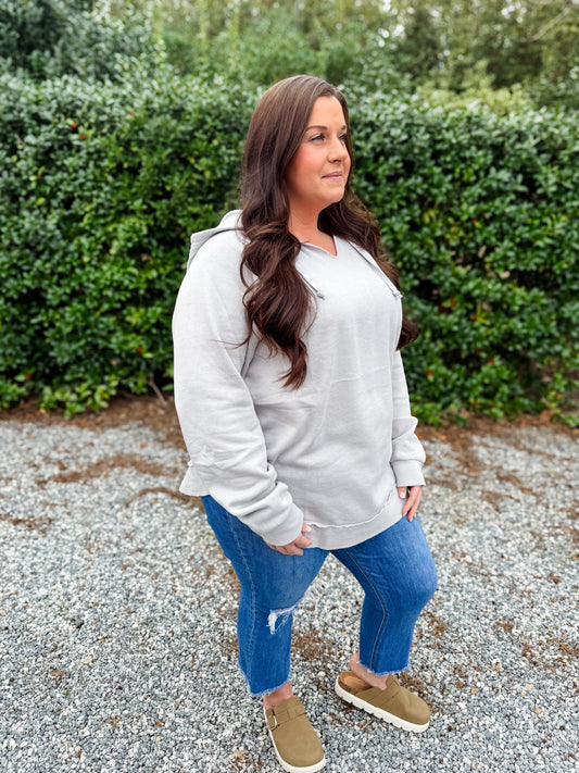 Curvy Get Going Pullover