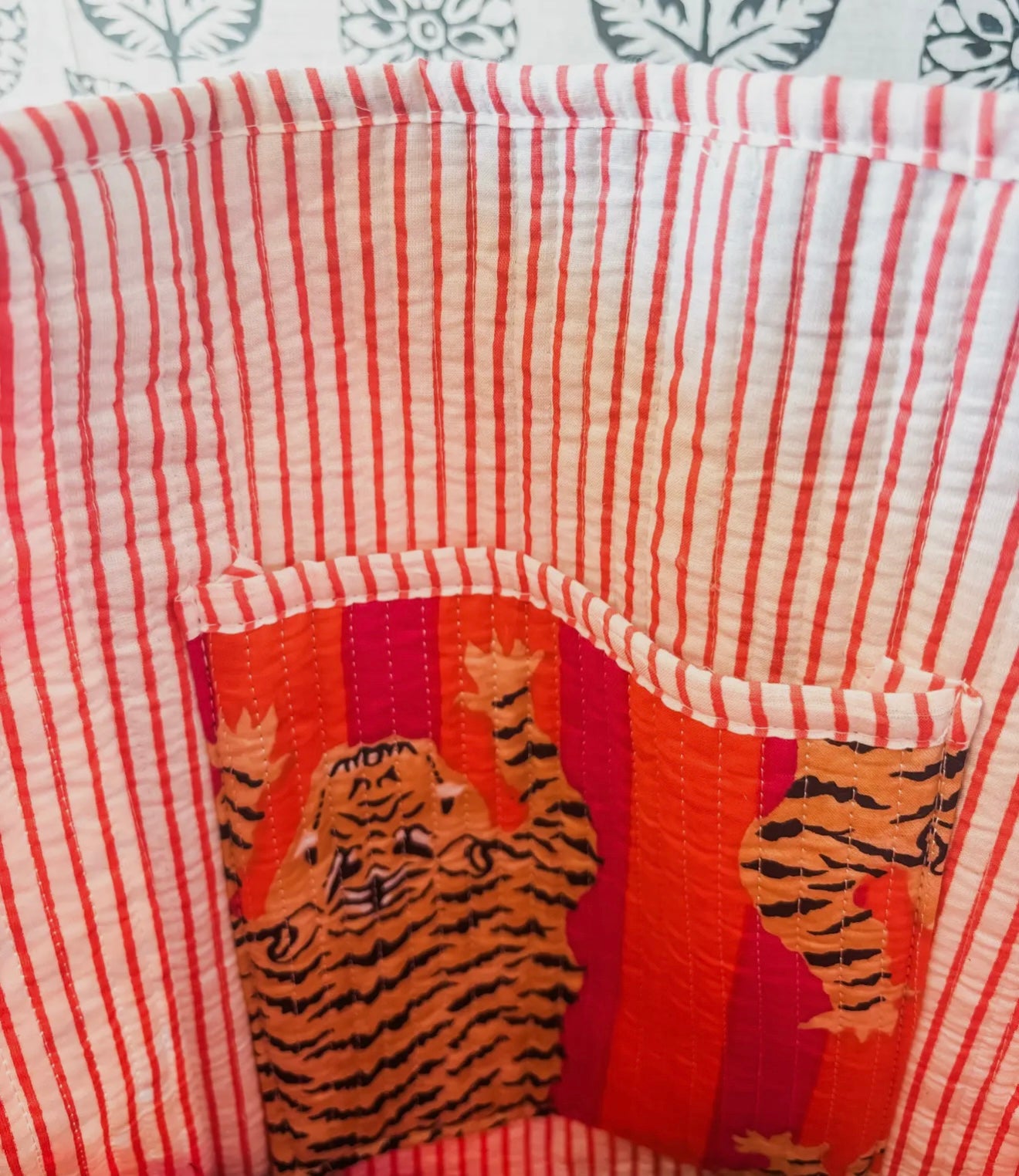 Large Pink/Orange Eye of the Tiger Tote Bag