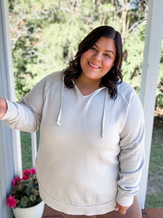 Curvy Get Going Pullover